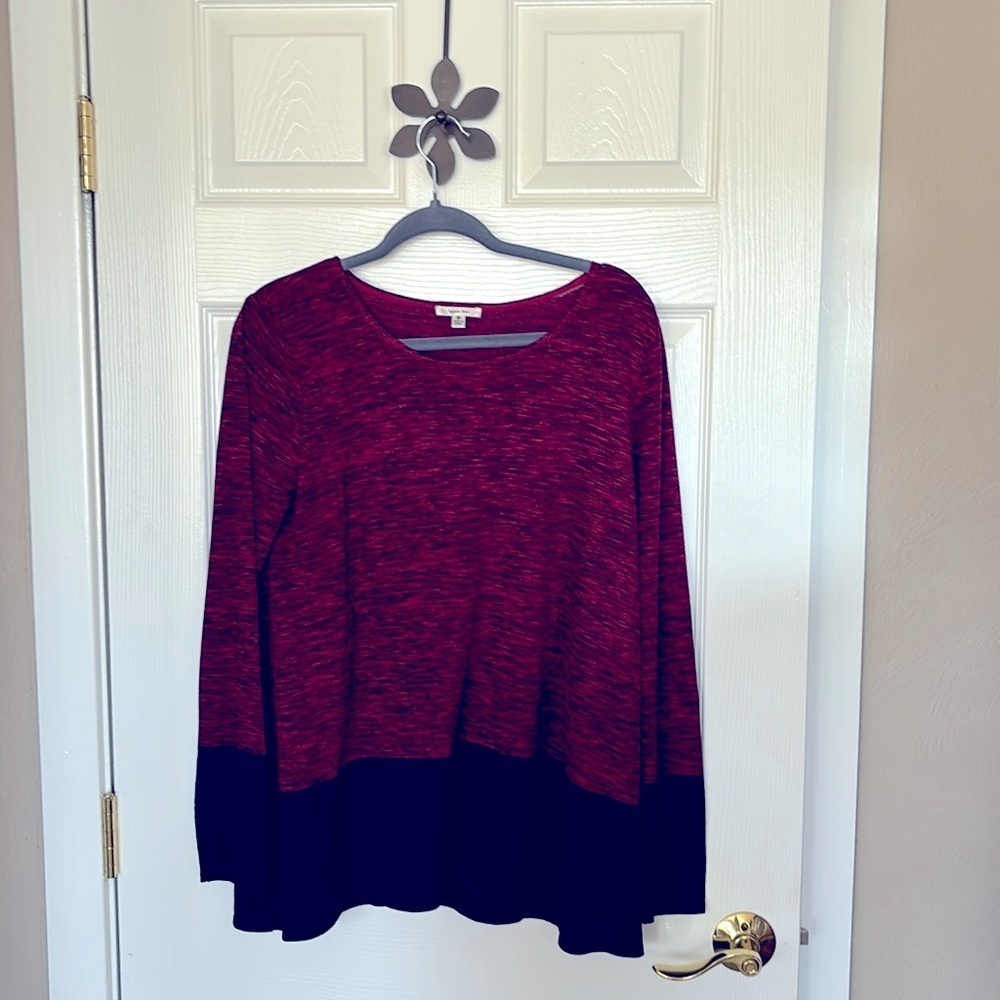 3 for $10 Sophie Max Women’s Red and Black Long Sleeved Top size Medium